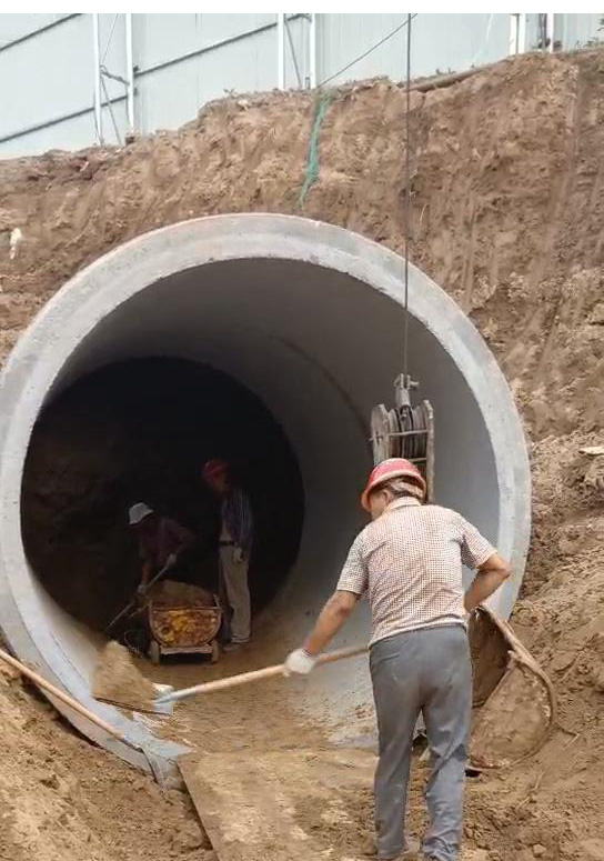 山東德州雨水管道鋪設現場