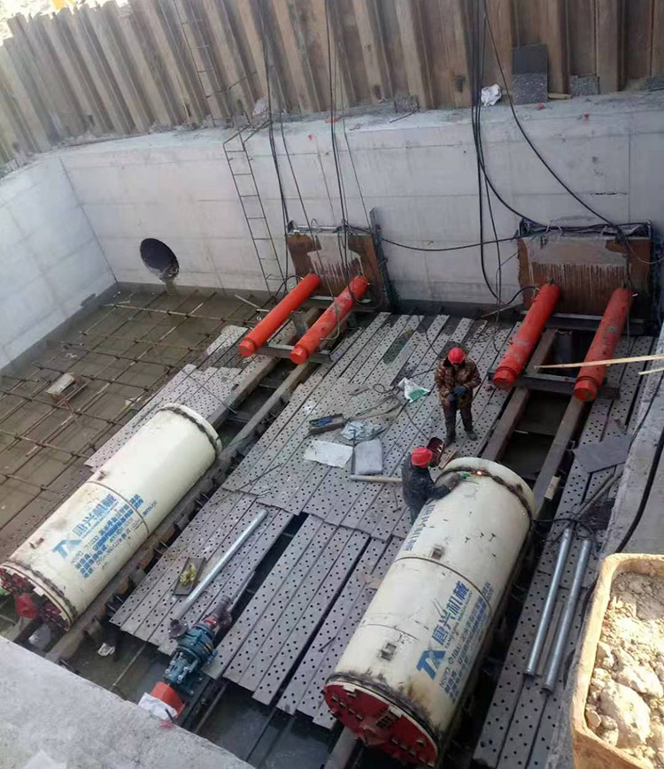 頂管機頂管施工
